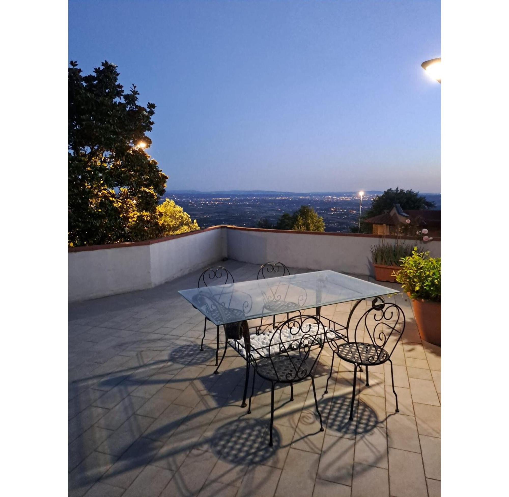 Bellavista Tuscany Apartment Panoramic Terrace Lamporecchio Exterior photo